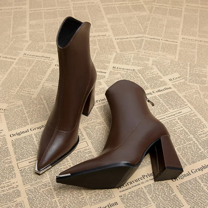Velora™-Chrome Tip Chelsea Boot