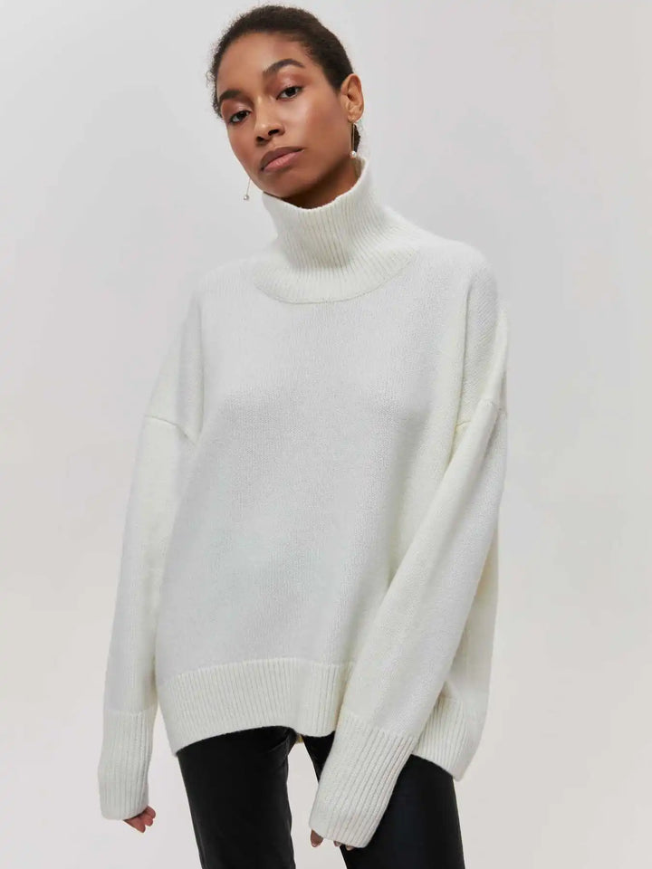 Velora™ - Sweater with turtle neck