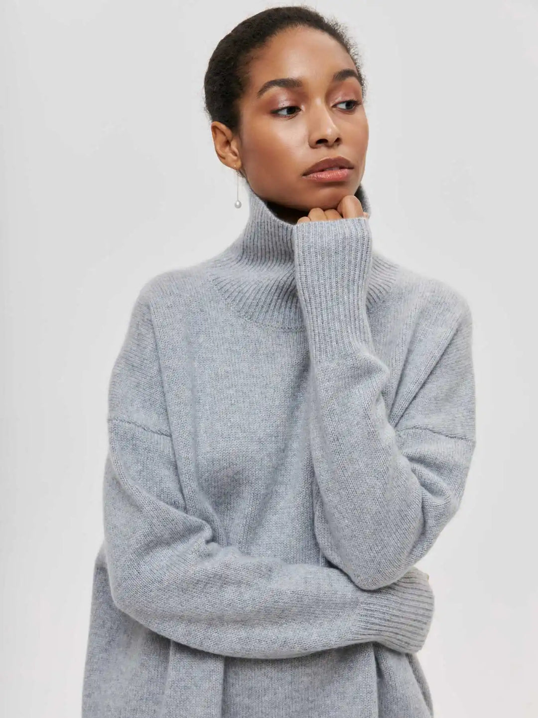 Velora™ - Sweater with turtle neck