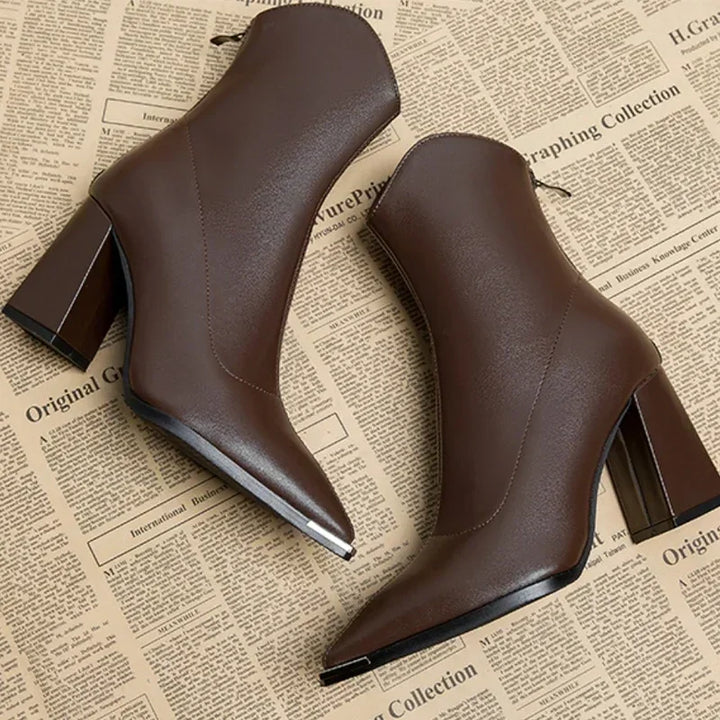 Velora™-Chrome Tip Chelsea Boot