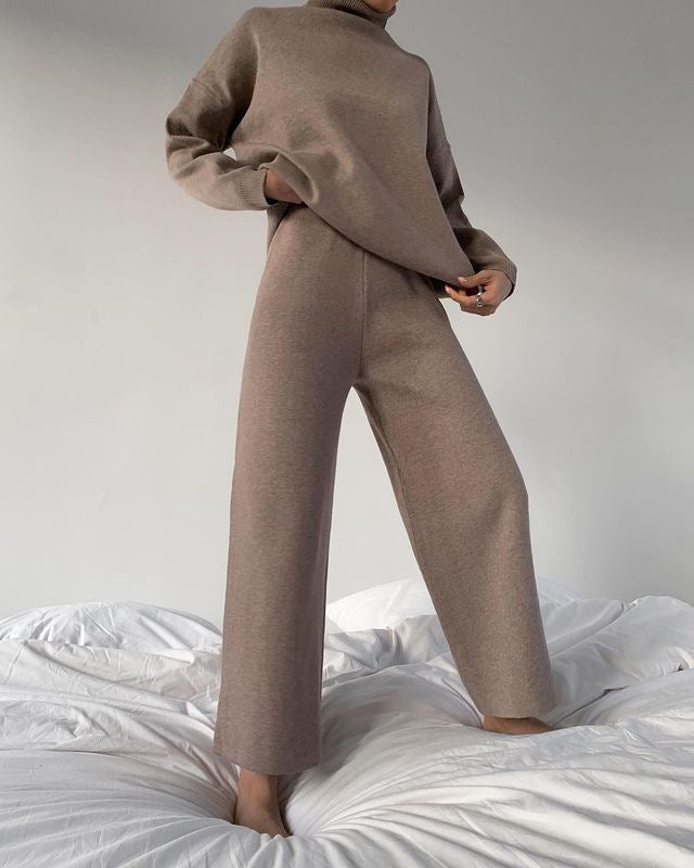 Skylar™ |Knitted solid color loose casual suit