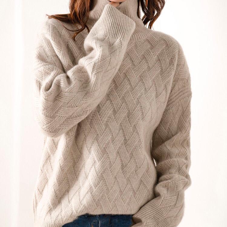 Velora™ - Aurélie Turtleneck Sweater